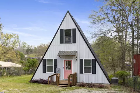 132 Red Devil Rd, Cross Hill, SC 29332 photo 2