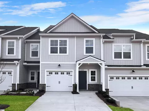 233 Taylor Woods Ct, Greenville, SC 29607