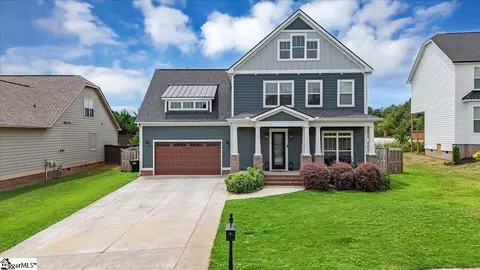 107 Bold Slope Dr, Piedmont, SC 29673