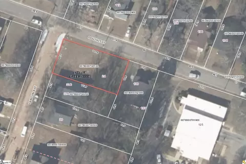 24 Lawton Ave, Greenville, SC 29601