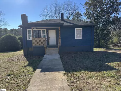 12 U St, Honea Path, SC 29654