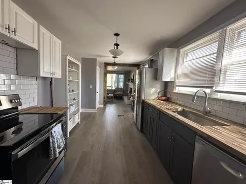 Kitchen - 12 U St, Honea Path, SC 29654 photo 3 of 5