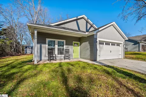 29 Richardson Dr, Liberty, SC 29657