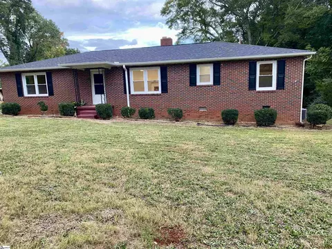 100 Gray Dr, Anderson, SC 29626