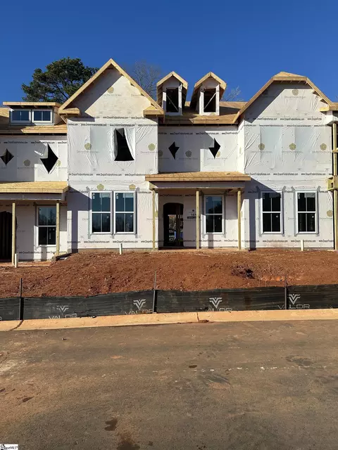 411 Encampment Blvd, Simpsonville, SC 29681