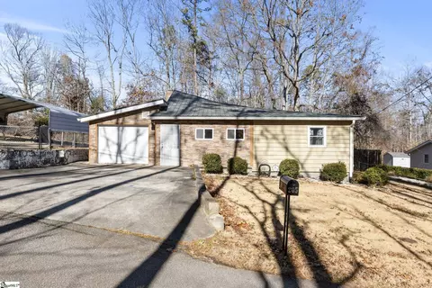 205 Helen Dr, Piedmont, SC 29673