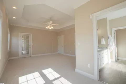 Bedroom - 114 Warren Dr, Easley, SC 29640 photo 3 of 7
