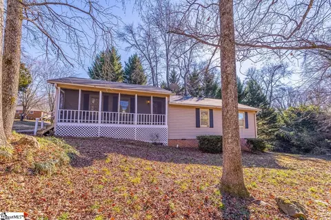 419 Bent Creek Dr, Greer, SC 29650