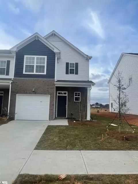 1483 Painted Horse Trl, Boiling Springs, SC 29316