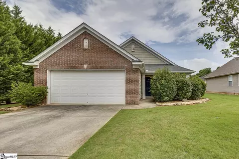 108 Rushing Creek Ln, Piedmont, SC 29673
