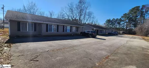 1025 W Shockley Ferry Rd, Anderson, SC 29626