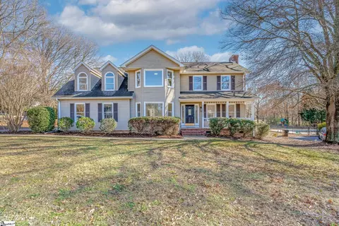 319 Monroe Dr, Piedmont, SC 29673