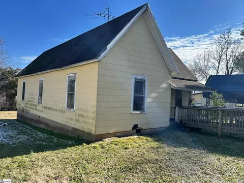 2 P St, Anderson, SC 29625