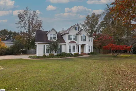 109 Stonewall Dr, Easley, SC 29642 photo 3
