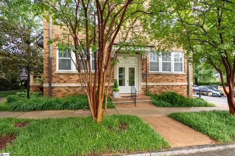 10 Manly St, Greenville, SC 29601