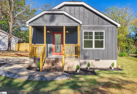 3 Apopka Ave, Greenville, SC 29609