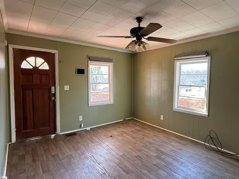 Living - 116 Brown St, Greer, SC 29650 photo 1 of 1