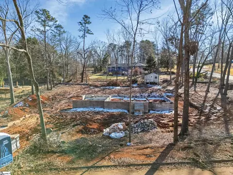Other - 111 Williamsburg Dr, Greer, SC 29651 photo 6 of 12