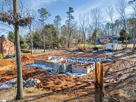 Other - 111 Williamsburg Dr, Greer, SC 29651 photo 7 of 12