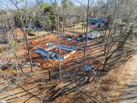View/Area - 111 Williamsburg Dr, Greer, SC 29651 photo 9 of 9
