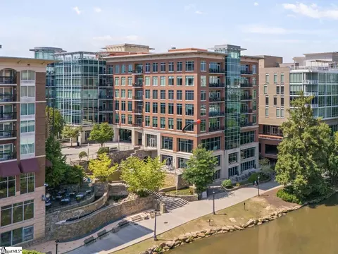 201 Riverplace Way UNIT 807, Greenville, SC 29601