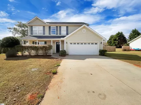 352 Bright Farm Rd, Duncan, SC 29334