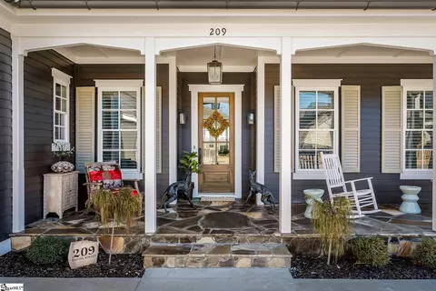 209 Tuttle St, Clemson, SC 29631 photo 3