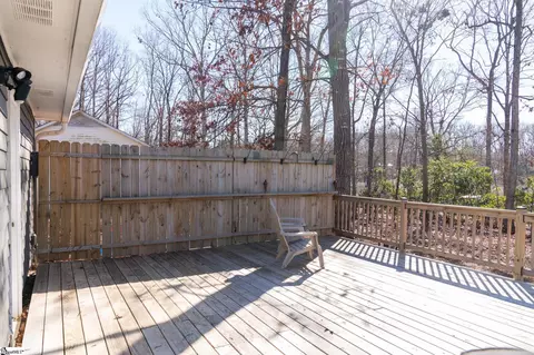Exterior - 4 Moriston Rd, Mauldin, SC 29662 photo 6 of 13