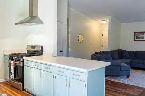 Kitchen - 4 Moriston Rd, Mauldin, SC 29662 photo 6 of 6