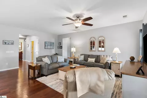 649 Windward Ln, Duncan, SC 29334 photo 16