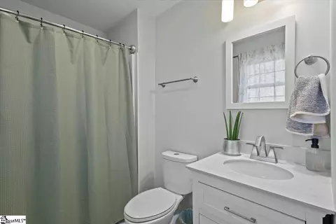 Bath - 306 Brushy Creek Rd, Easley, SC 29642 photo 2 of 2