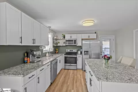 Kitchen - 306 Brushy Creek Rd, Easley, SC 29642 photo 2 of 3
