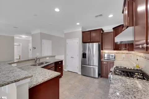 Kitchen - 60 Killarney Ln, Greer, SC 29650 photo 2 of 2