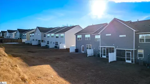 Exterior - 302 E Compass Way, Easley, SC 29640 photo 5 of 5