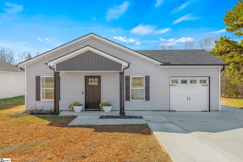 126 Baswin Dr, Inman, SC 29349