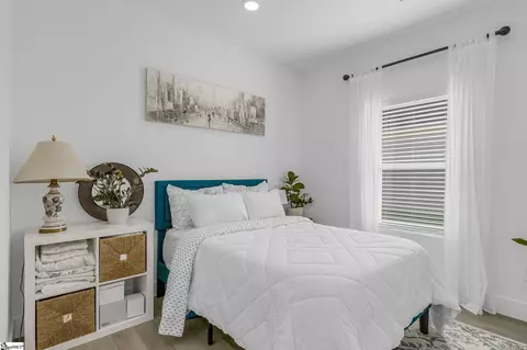 Bedroom - 126 Baswin Dr, Inman, SC 29349 photo 2 of 3