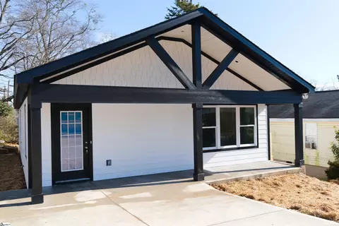 413 Concord Ave, Spartanburg, SC 29306