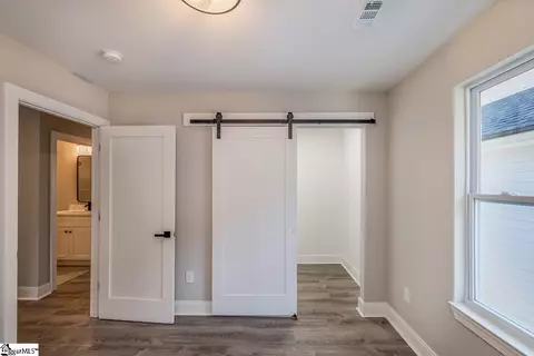 100 Laurel Dr, Greenville, SC 29607 photo 23