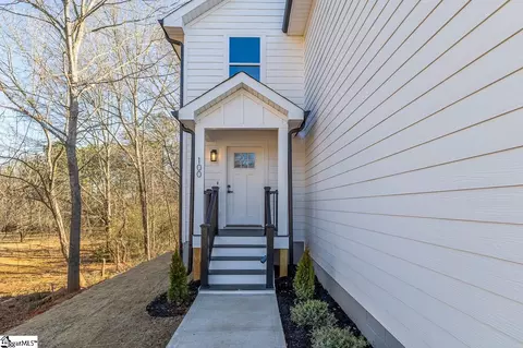 100 Laurel Dr, Greenville, SC 29607 photo 2