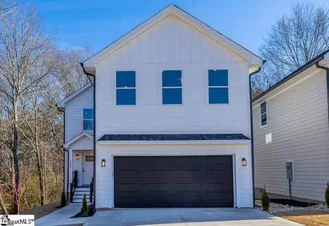 100 Laurel Dr, Greenville, SC 29607