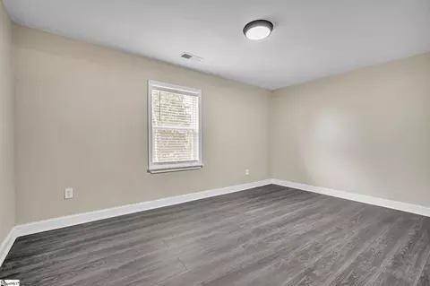 Bedroom - 136 14th St, Gaffney, SC 29340 photo 4 of 10