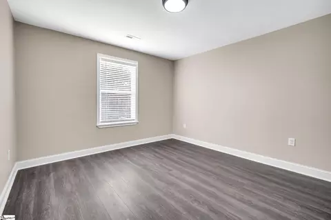 Bedroom - 136 14th St, Gaffney, SC 29340 photo 7 of 10