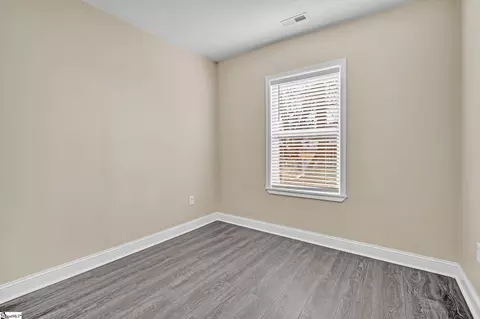 Bedroom - 136 14th St, Gaffney, SC 29340 photo 9 of 10