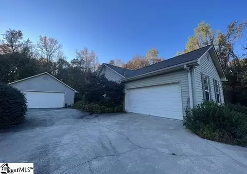 135 Greenvista Ln, Greenville, SC 29609