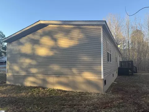 115 Deer Point Rd, Union, SC 29379 photo 5