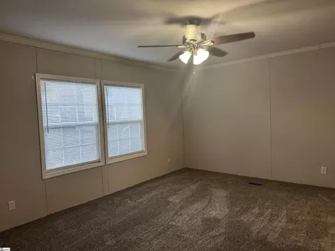 115 Deer Point Rd, Union, SC 29379 photo 10