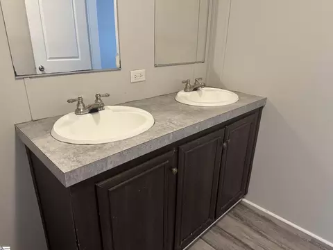 115 Deer Point Rd, Union, SC 29379 photo 13