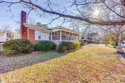 104 Mcpherson St, Union, SC 29379
