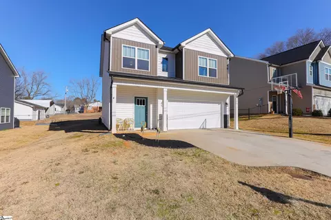 Exterior - 209 Phillips Ave, Easley, SC 29640 photo 6 of 6