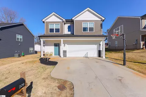 209 Phillips Ave, Easley, SC 29640